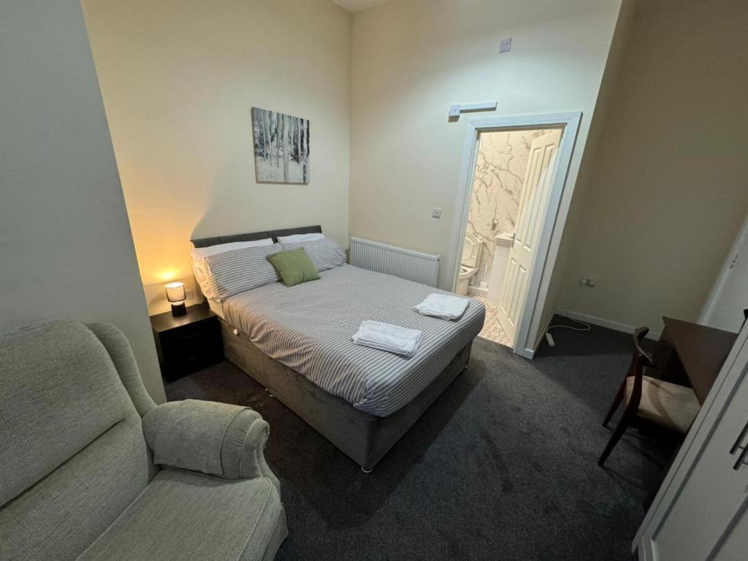 Madonna Villa Birmingham Dış mekan fotoğraf